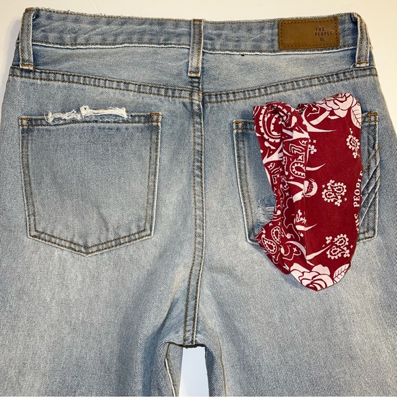 The People Vs Distressed High Rise Cropped Jeans Sz 8 - Picture 11 of 14